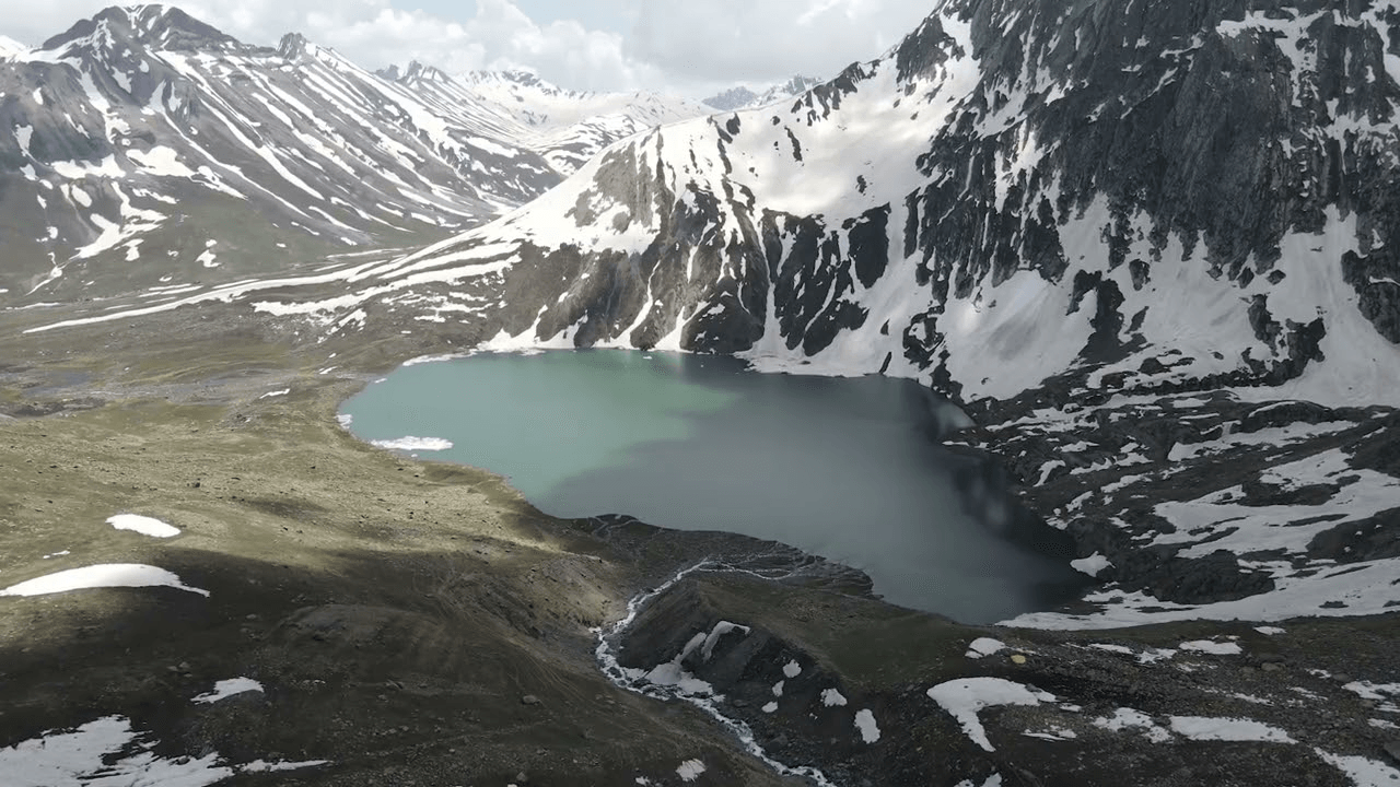 Aerial frame from Rooh Yaseen’s cinematography showreel.