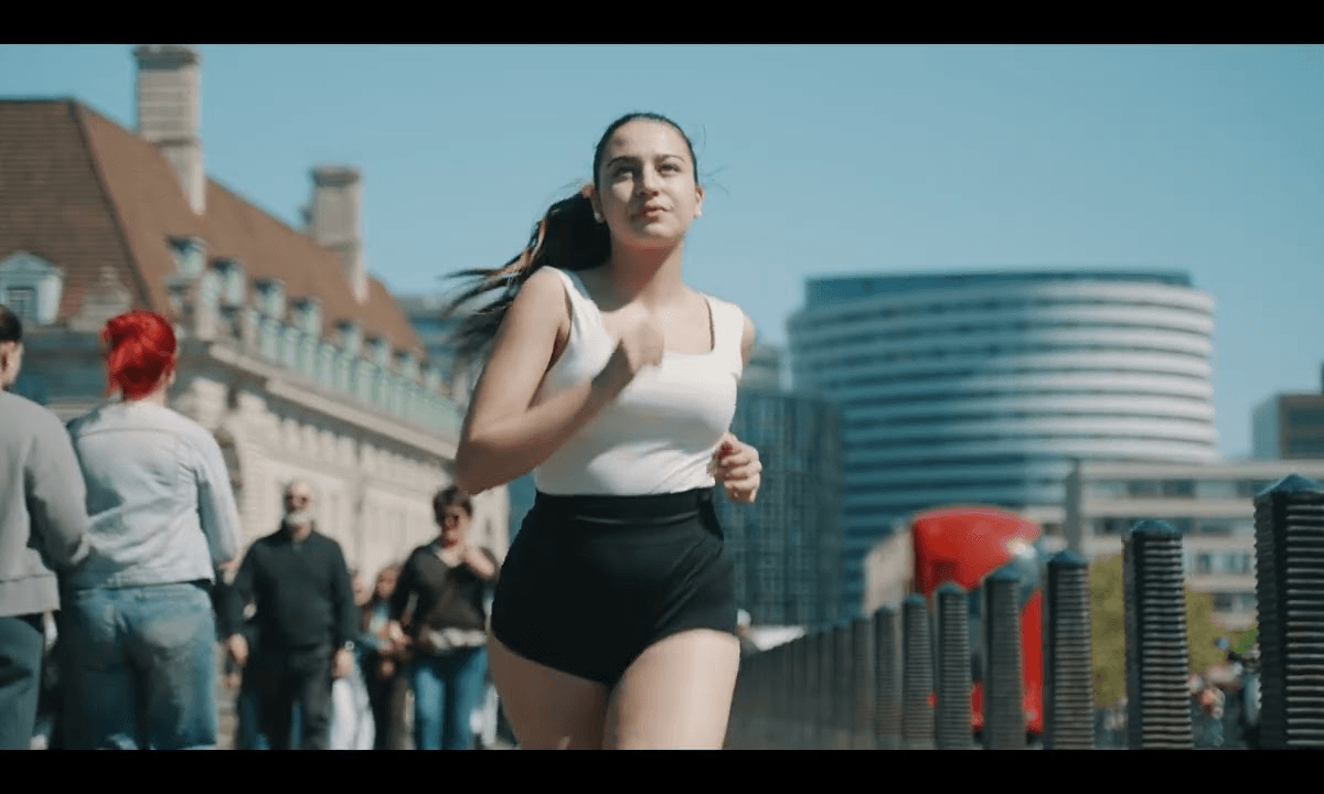 Still frame from Run Together With IMPACCLUB x PARIS BAGUETTE, Commercial, 2025